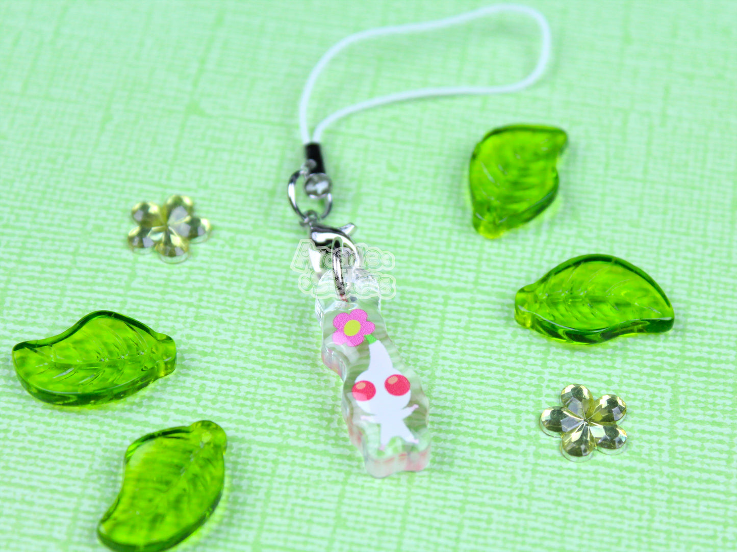 Pikmin Phone Charm