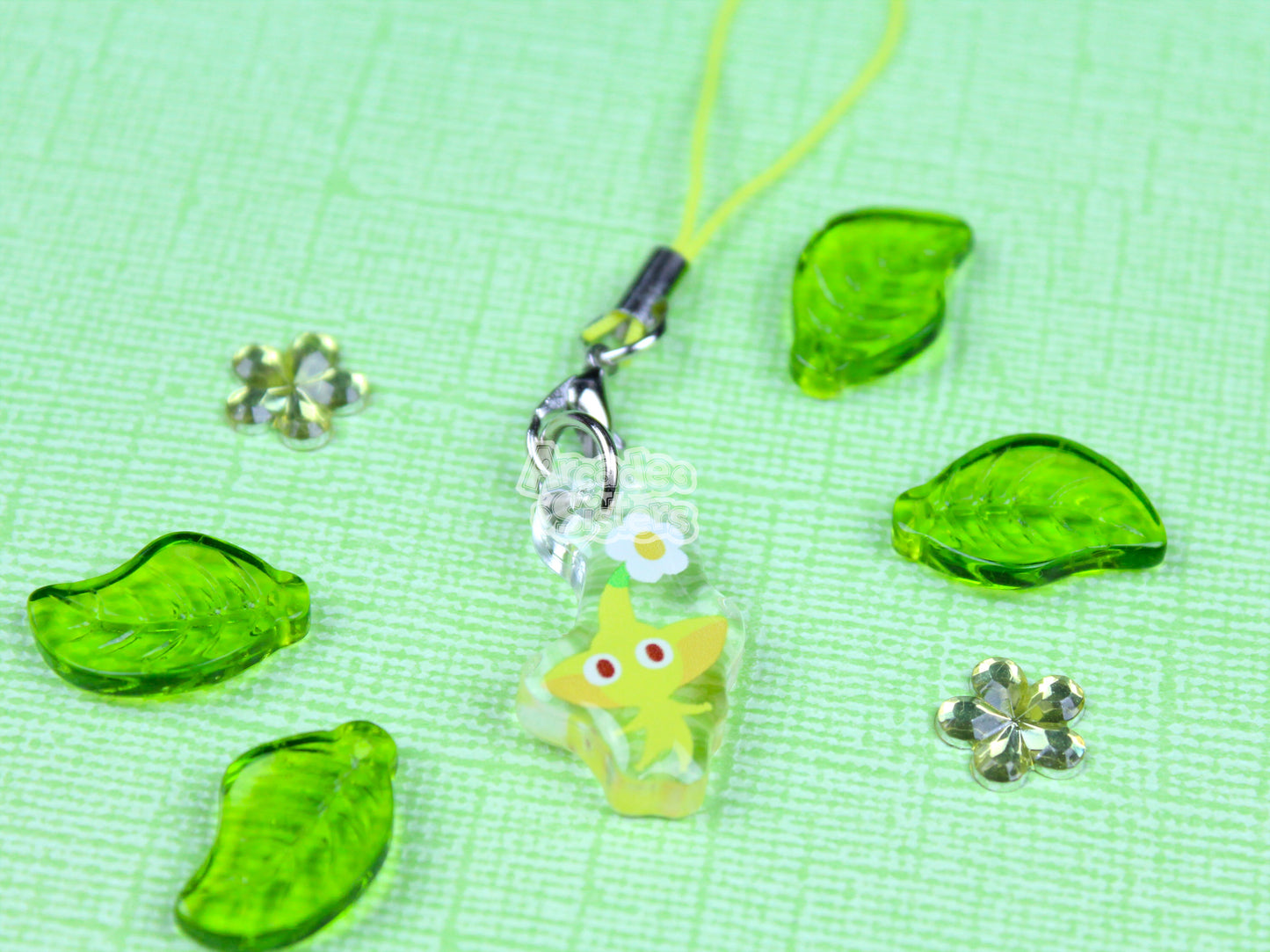 Pikmin Phone Charm