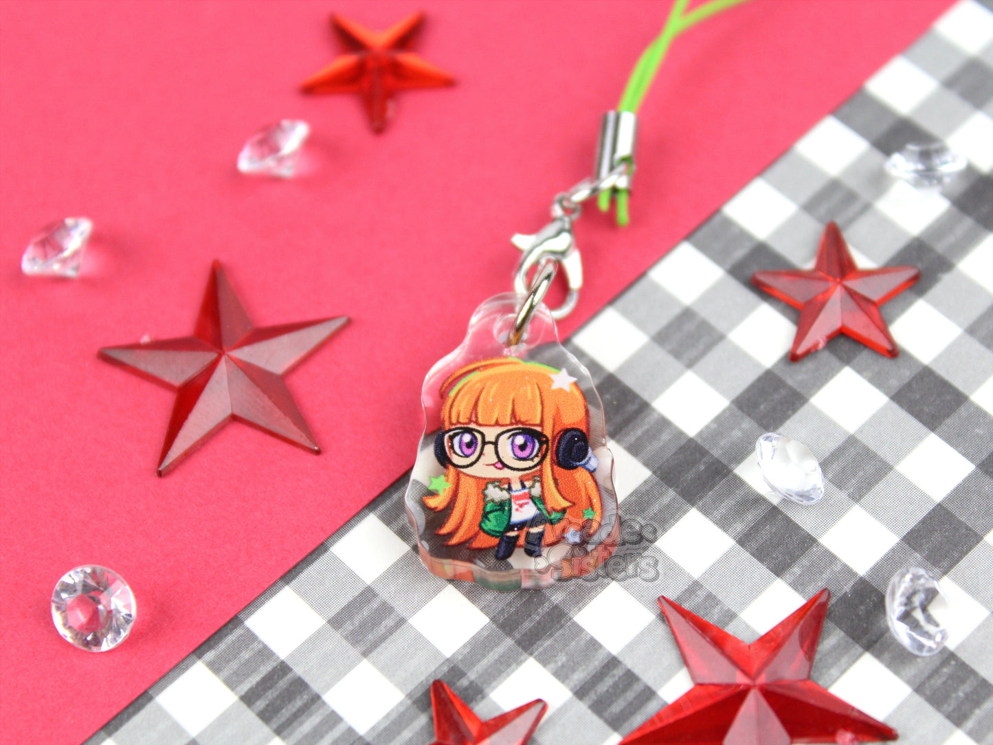 P5 Phone Charm