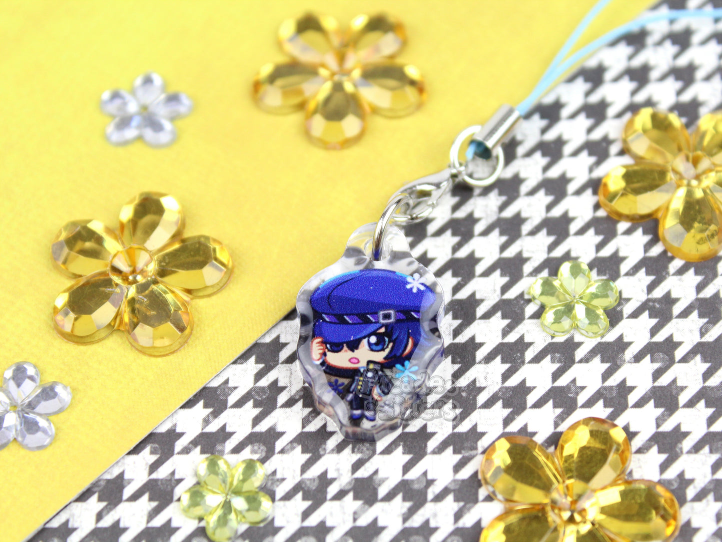 P4 Phone Charm