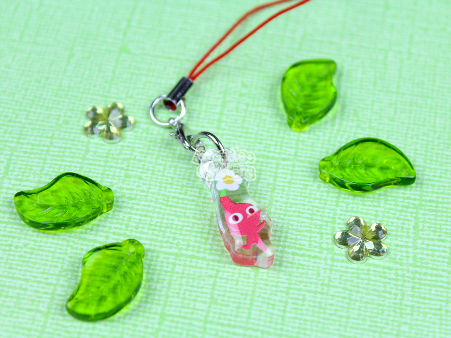 Pikmin Phone Charm